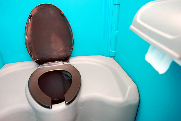 Portable Toilet Options We Offer in Naples Park, FL