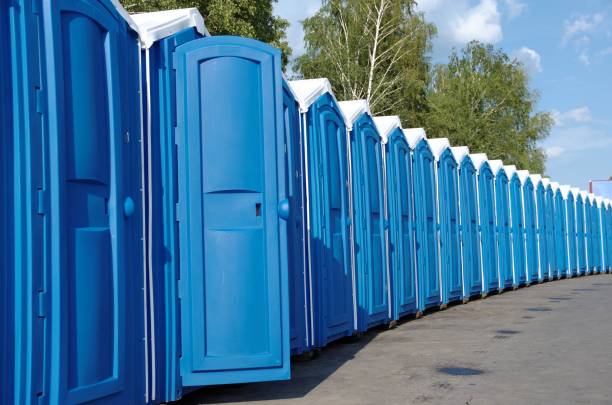 Best Portable bathroom rental  in Naples Park, FL
